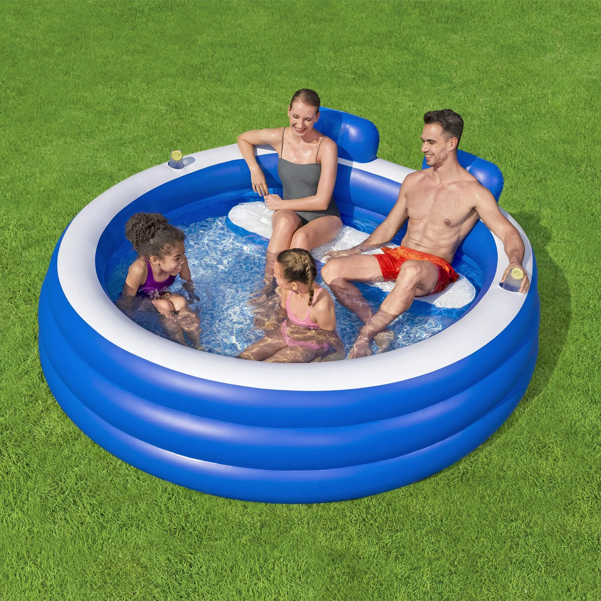 H2OGO! Splash Paradise Family Pool 7'7" x 7'2" x 31"  - Inflatable, Blue & White, Bestway, 225 Gallon Capacity, Outdoor & Backyard, Bench Seat, Built-In Cupholders, Suitable For Children Ages 6+