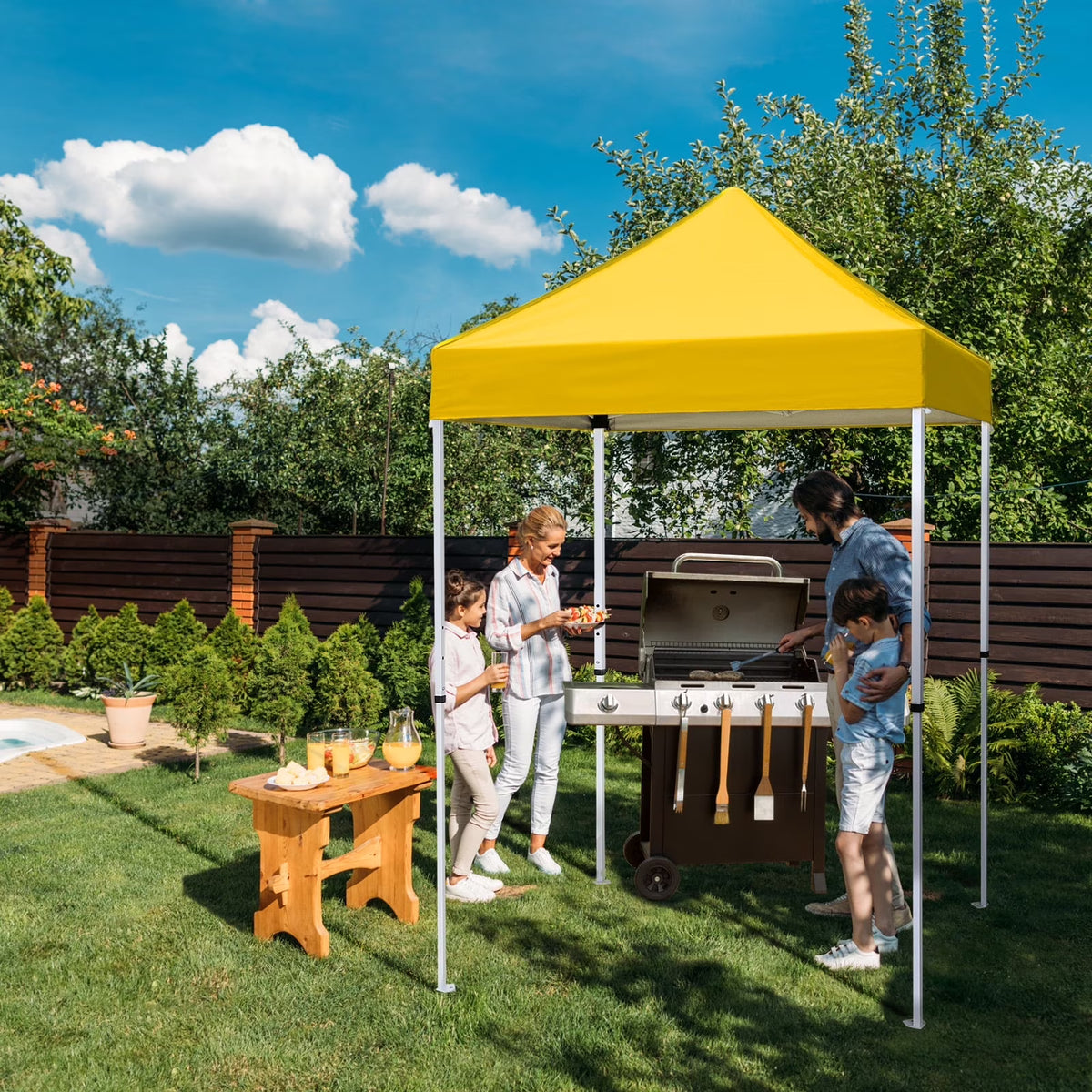 EAGLE PEAK 5x5 Pop Up Canopy Tent Instant Outdoor Canopy Easy Set-up Straight Leg Folding Shelter（Blue）