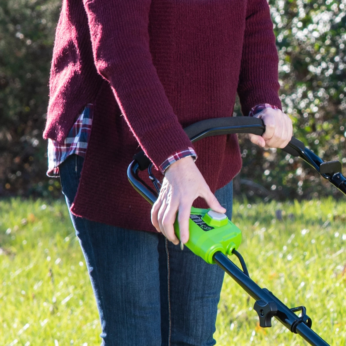 Greenworks 40V 20" Brushless Push Lawn Mower with 4.0 Ah Battery & Quick Charger 2516302VT