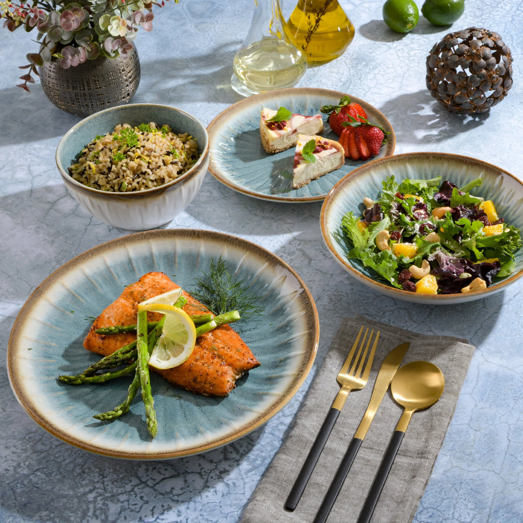 Gibson Elite Mayfair Bay 16 Piece Double Bowl Embossed Reactive Dinnerware Blue