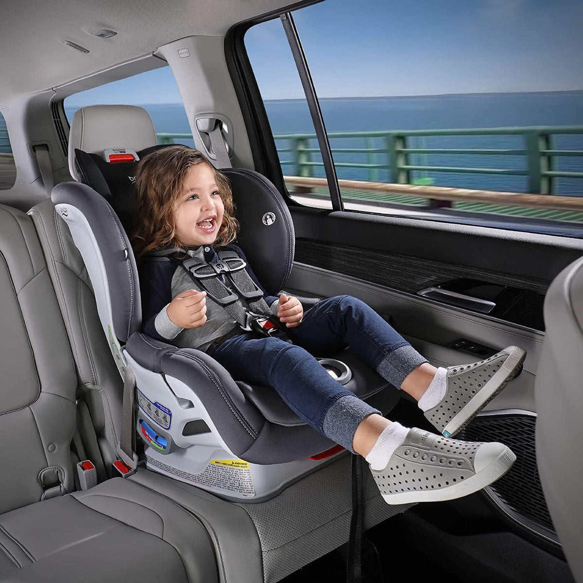 Britax Marathon Clicktight Convertible Car Seat. Mod Black SafeWash