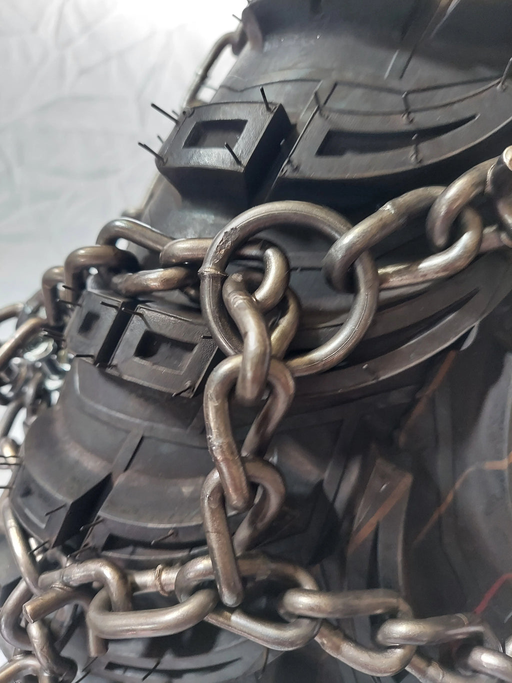 Grizzlar GTN-728 ATV Diamond Studded&nbsp;Tire Chains 26x9-12 26x10-12 26x10.5-14 26x12-10 27x10-12 27x9-10 27x9-12 28x10-12