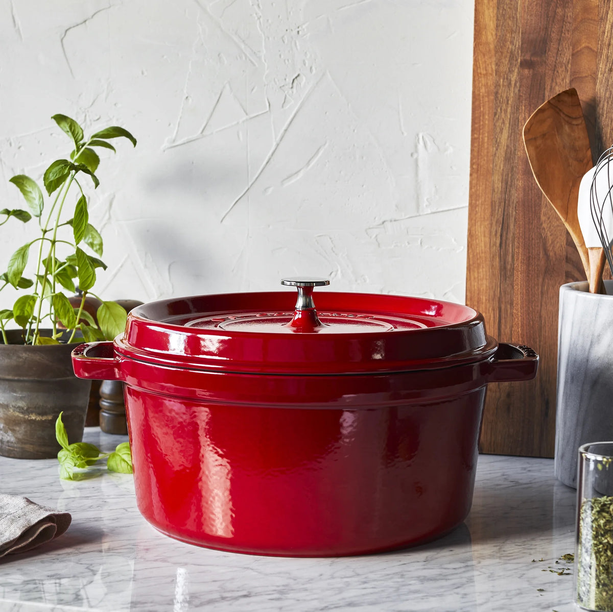Staub Cast Iron 7-qt Round Cocotte - Grenadine