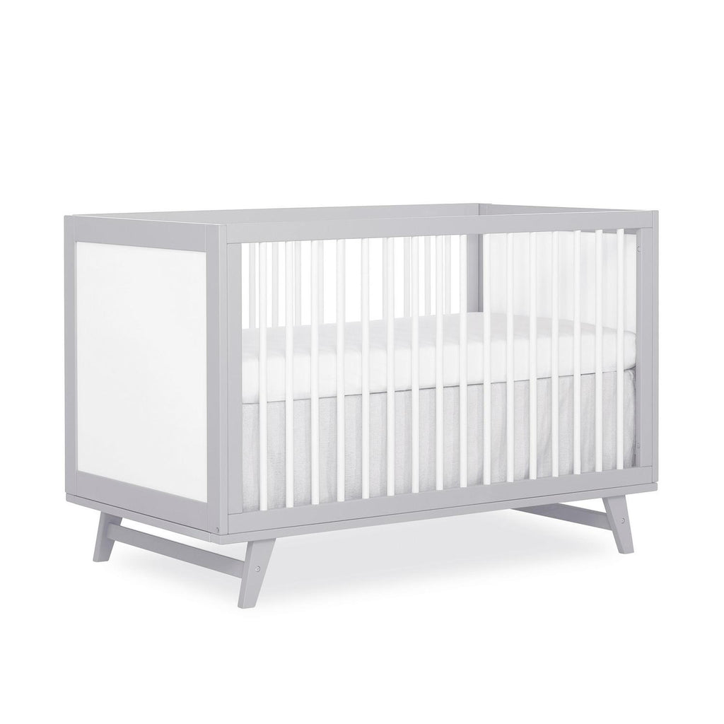 Dream On Me Carter 5-in-1 Full Size Convertible Crib. Grey and White