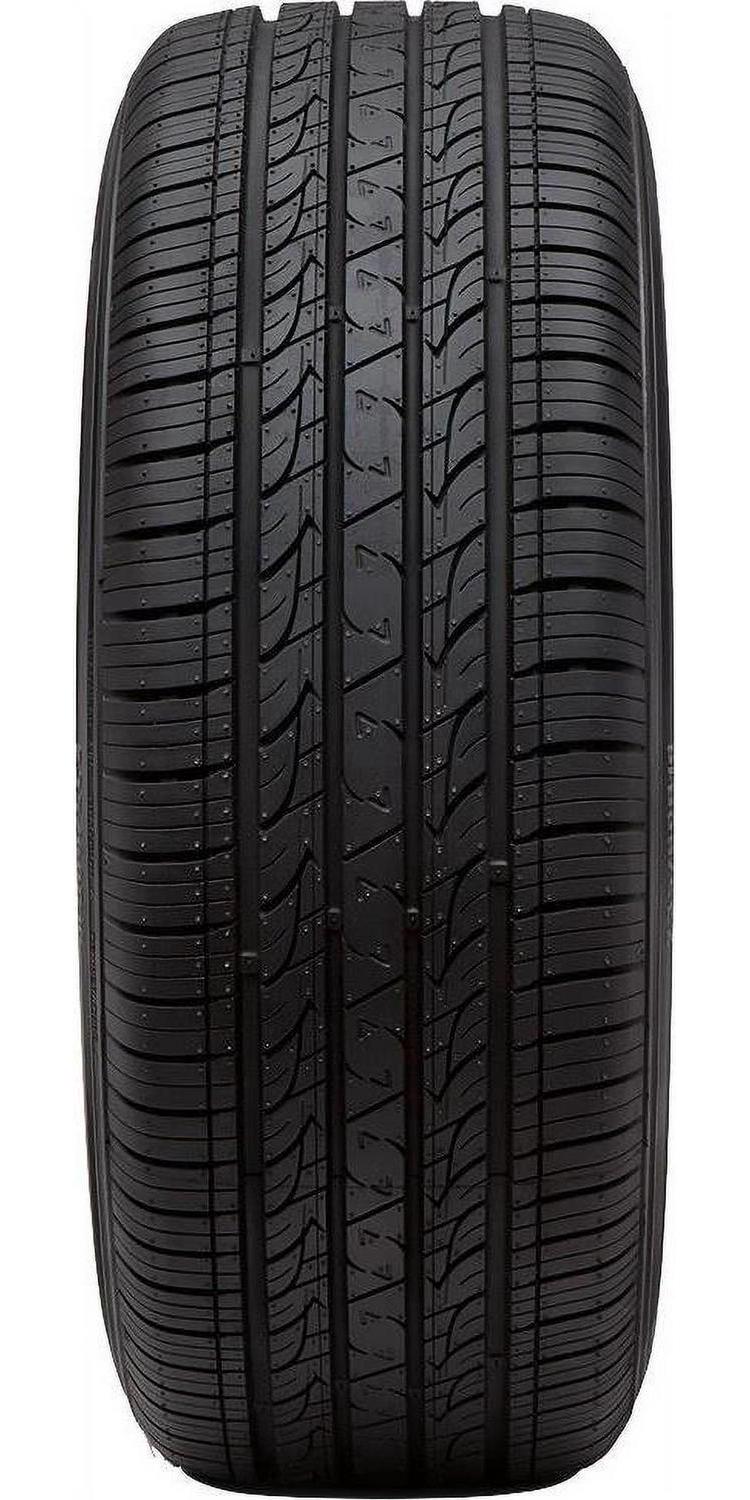 Kumho Solus TA31 215/55R17 94 V Tire