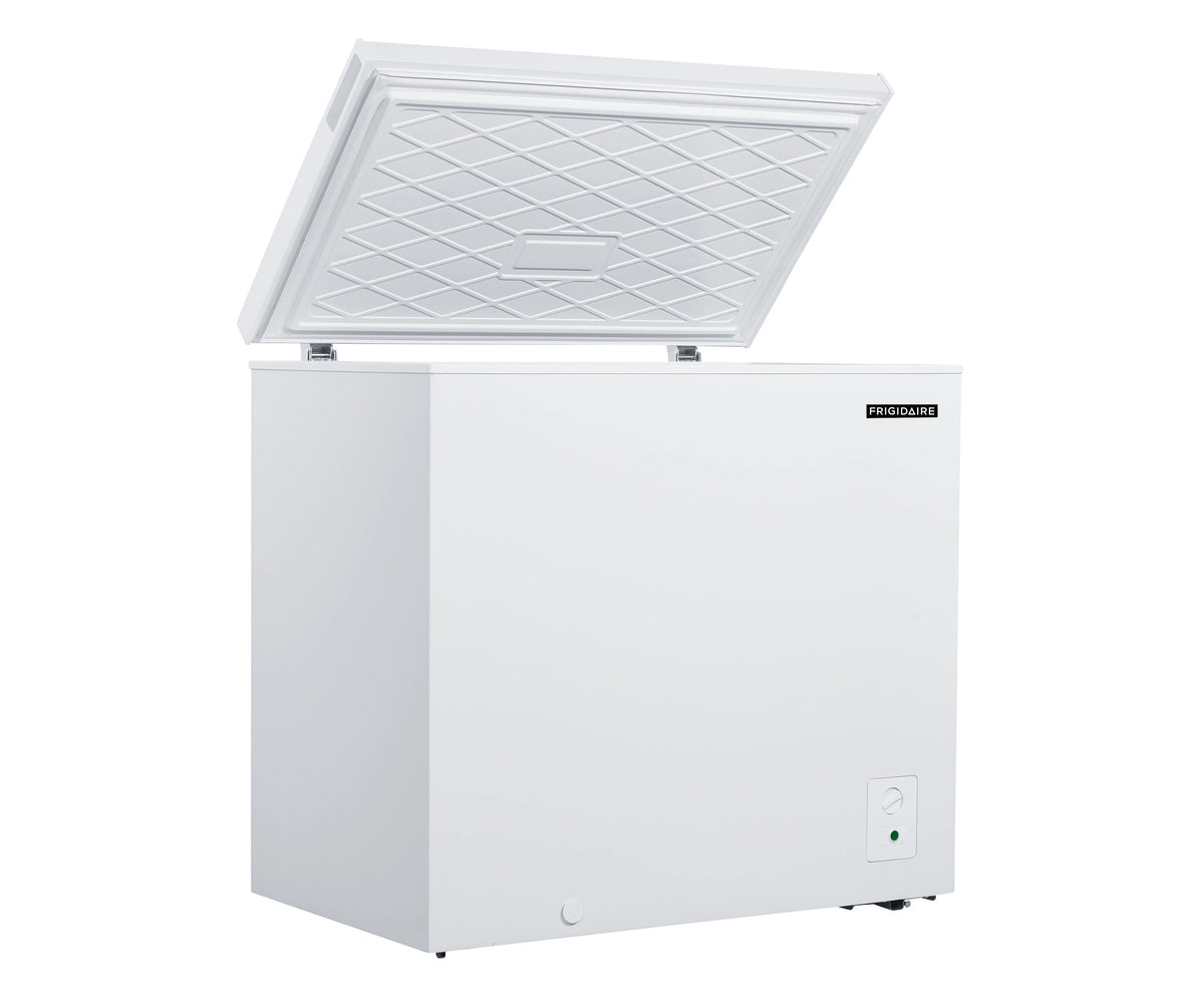 Frigidaire 7.0 Cu. ft. Chest Freezer, EFRF7003, White