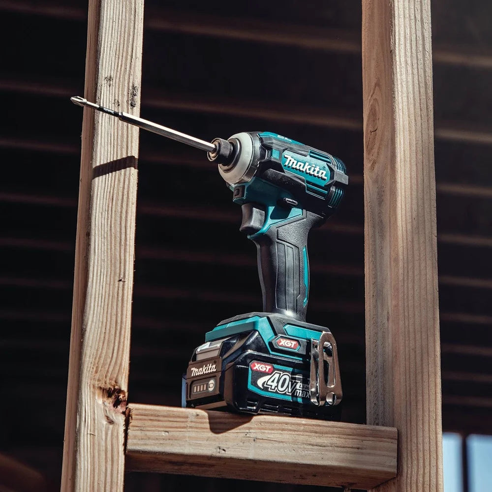 Makita 40V Brushless Power Tool Sett 2.5Ah, 2 Pack