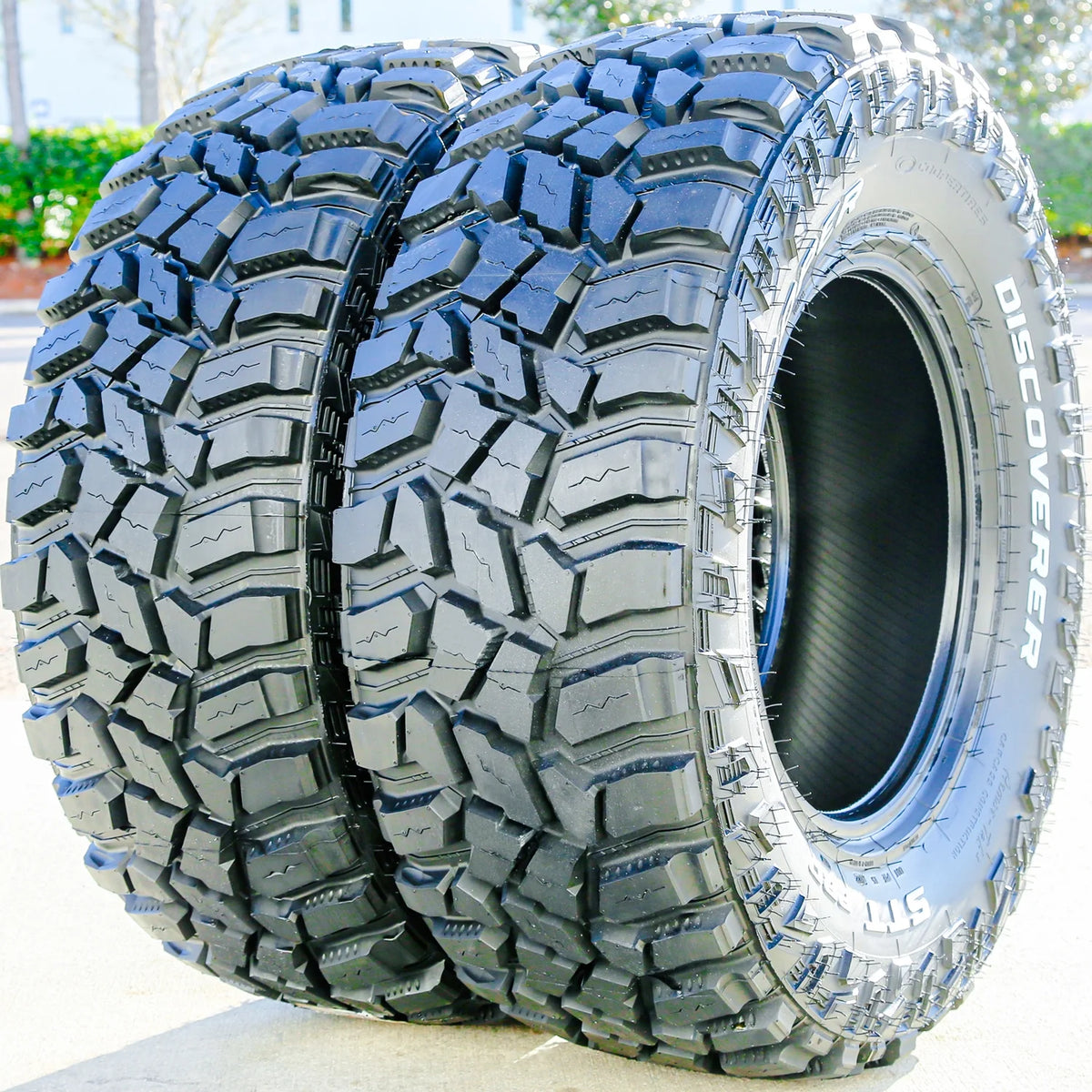Set of 4 Cooper Discoverer STT Pro 285/75R16 126/123Q E 10 Ply m/t mud Light Truck Tires