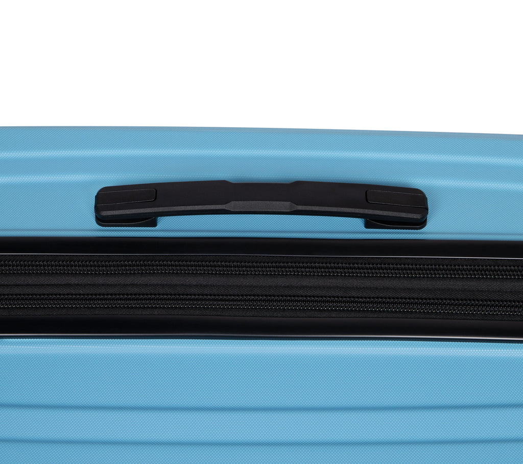 it luggage Sensational 2 Piece Hardside 8 Wheel Expandable Spinner Set, Air Blue