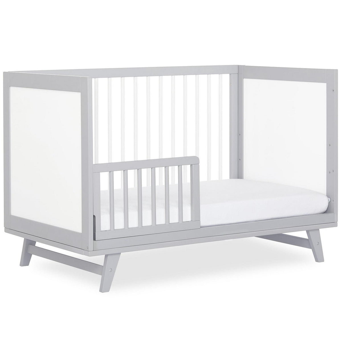 Dream On Me Carter 5-in-1 Full Size Convertible Crib. Grey and White