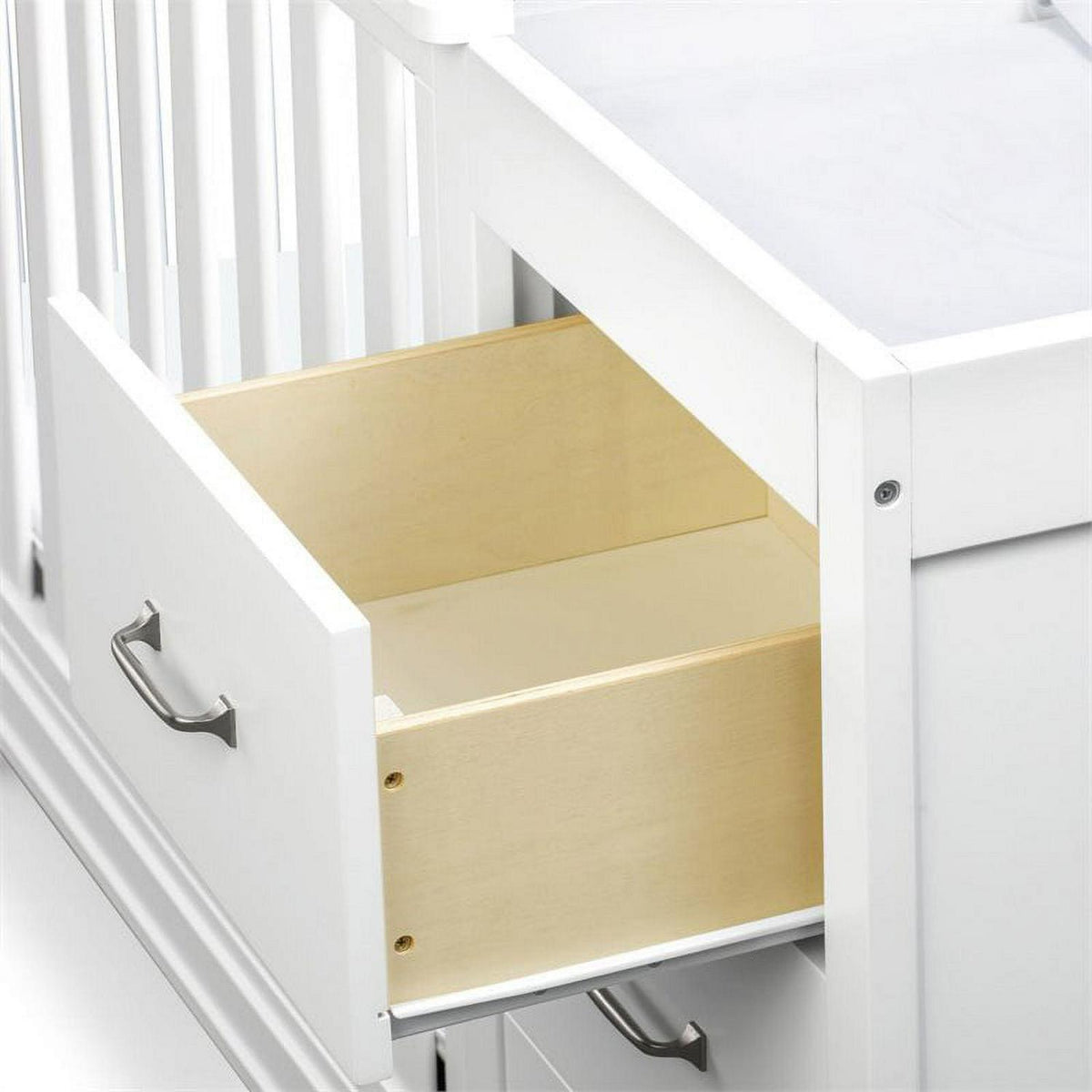 DaVinci Charlie 4-in-1 Convertible Mini Crib &amp; Changer in White