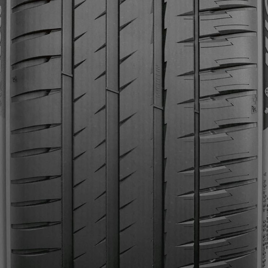 Michelin Pilot Sport EV All-Season 255/40R20/XL 101W Tire Fits: 2021-23 Tesla Y Long Range, 2022-23 Volkswagen Tiguan Highline R-Line