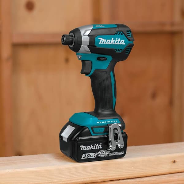 18V LXT Lithium-ion Brushless Cordless 2-Piece Combo Kit 3.0Ah Driver-Drill/ Impact Driver
