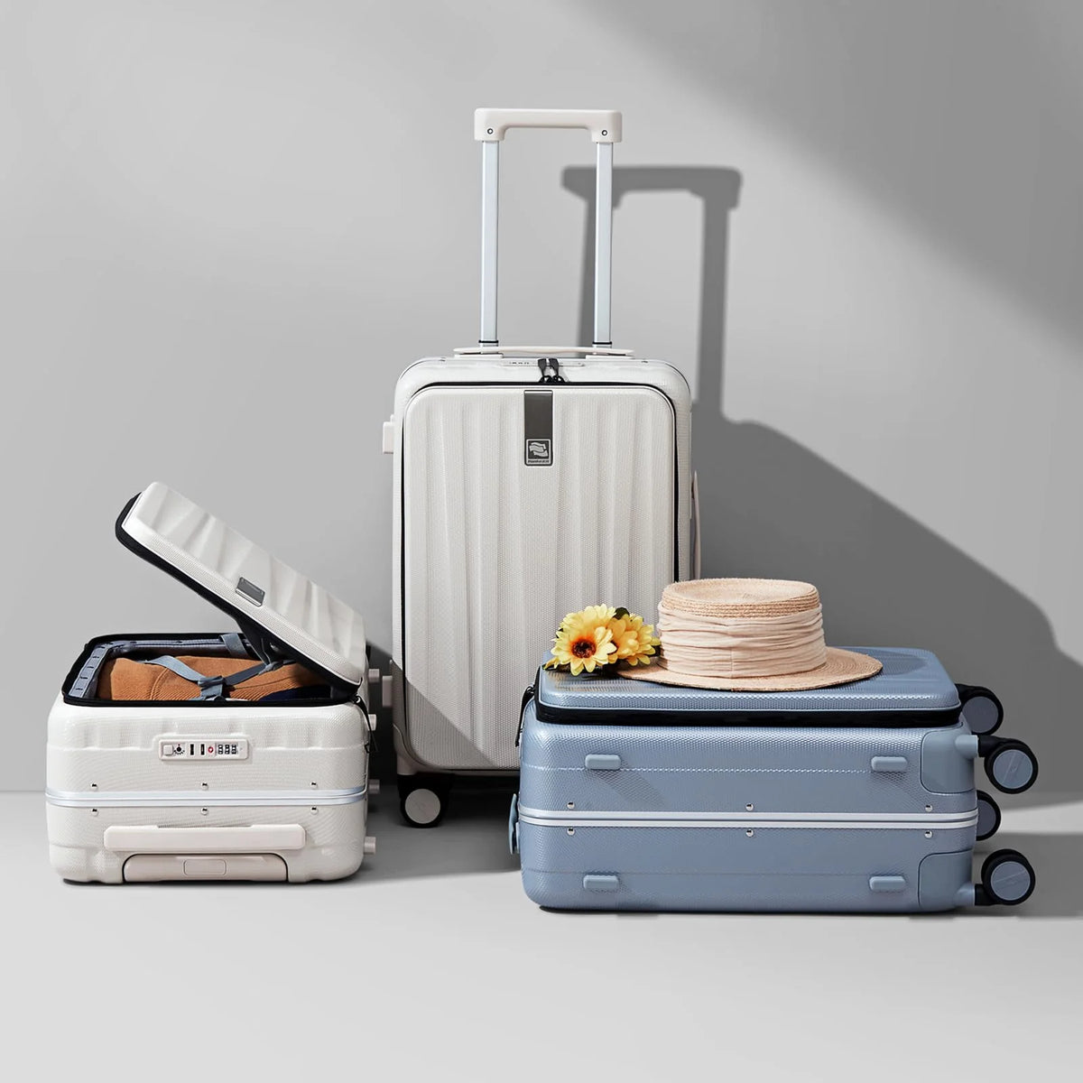 Hanke 20"Carry On Luggage with Wheels, Ivory White