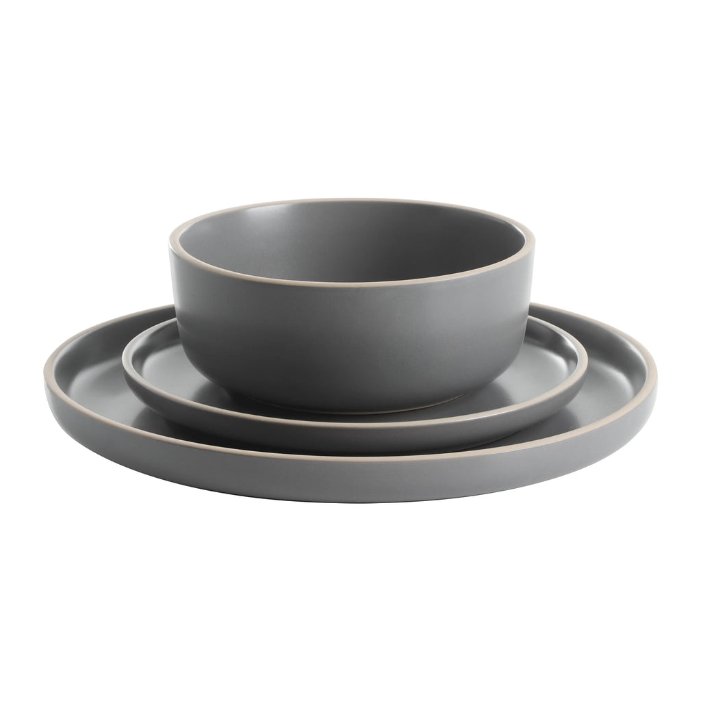 Gibson Home Zuma 18 Piece Dinnerware Set - Black