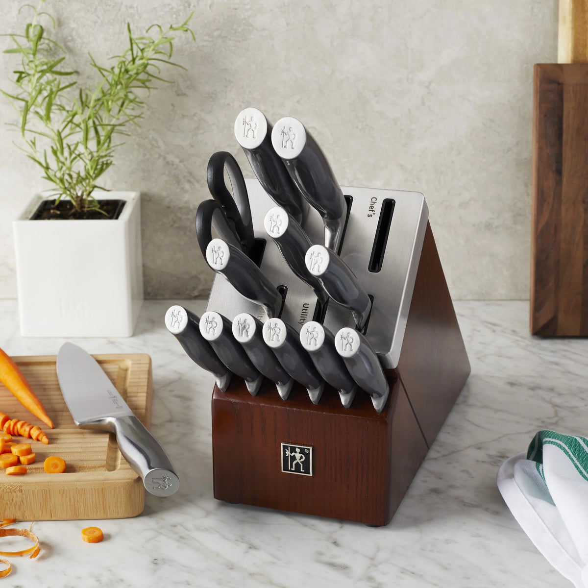 J.A. Henckels International Graphite 14-pc Self-Sharpening Knife Block Set