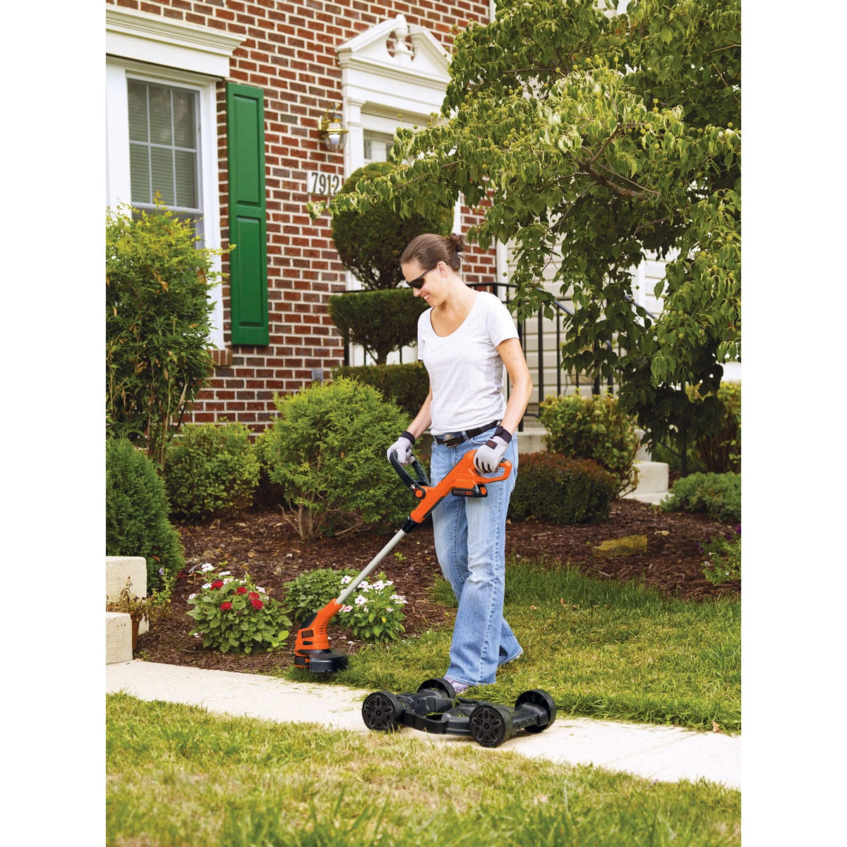 BLACK+DECKER 20V MAX Cordless 12" Lithium-Ion 3-in-1 Trimmer/Edger and Mower + 2 Batteries