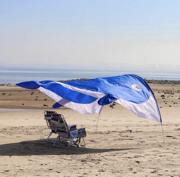 Portable Beach Shade Tent Wind Driven Lightweight 2.43 lbs for 2-3 People Blue