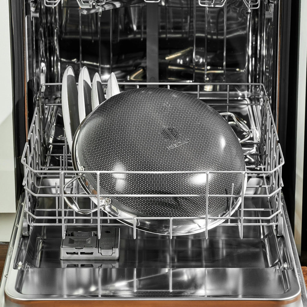 Hybrid Wok with Lid, 14"