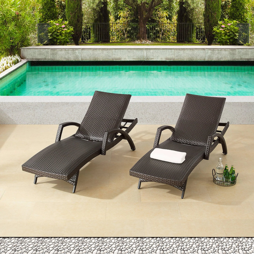 Ulax Furniture Outdoor Woven Padded 2 Pieces Aluminum Chaise Lounge Chairs  Patio Armed Lounger Adjustable Chair with Wheels and Quick Dry Foam(Dark Brown)