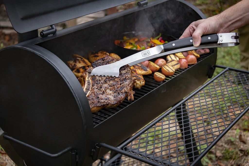 Oklahoma Joe's Charcoal Barrel Grill