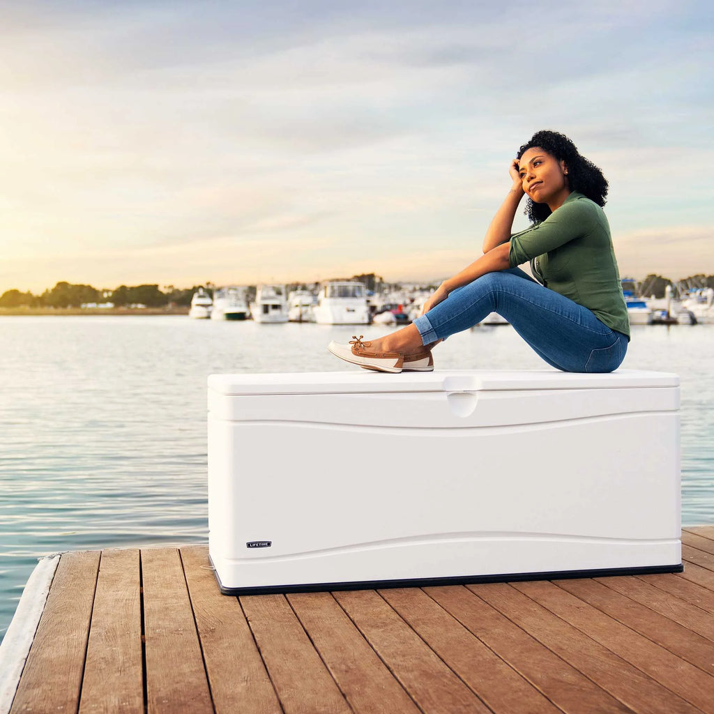 Lifetime Marine Dock Box (130 Gallon), 60348