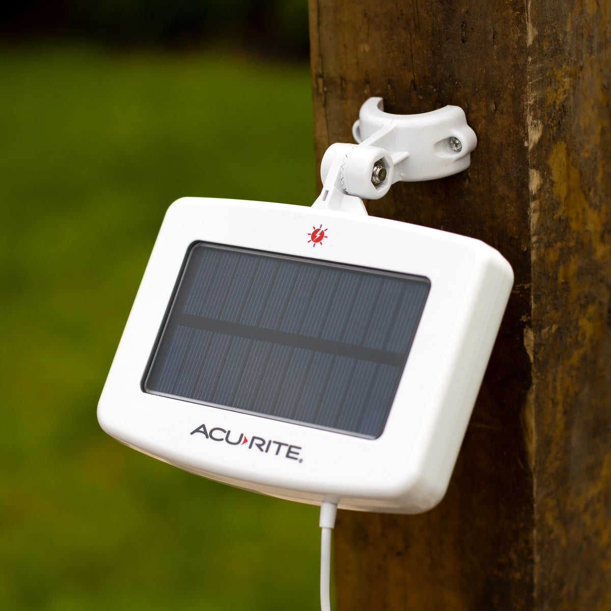 AcuRite Iris? (5-in-1) Wireless Home Weather Station, Indoor/Outdoor Temperature, Humidity, Wind, and Rain (01529M)