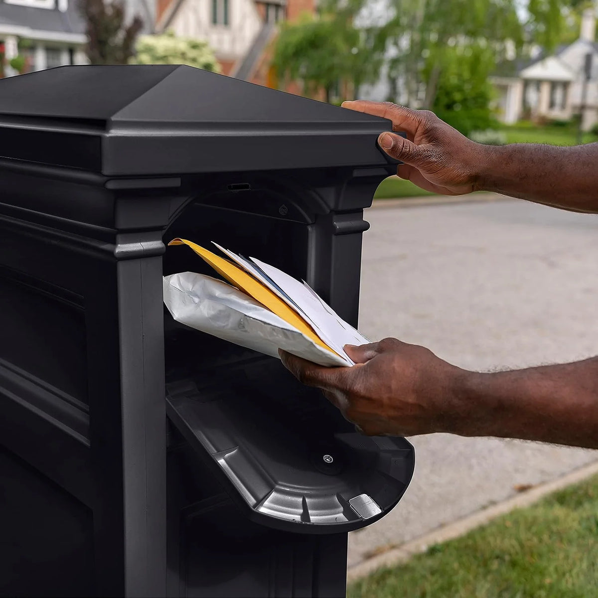 Step2 Atherton Reserve Black Mailbox with Package Storage