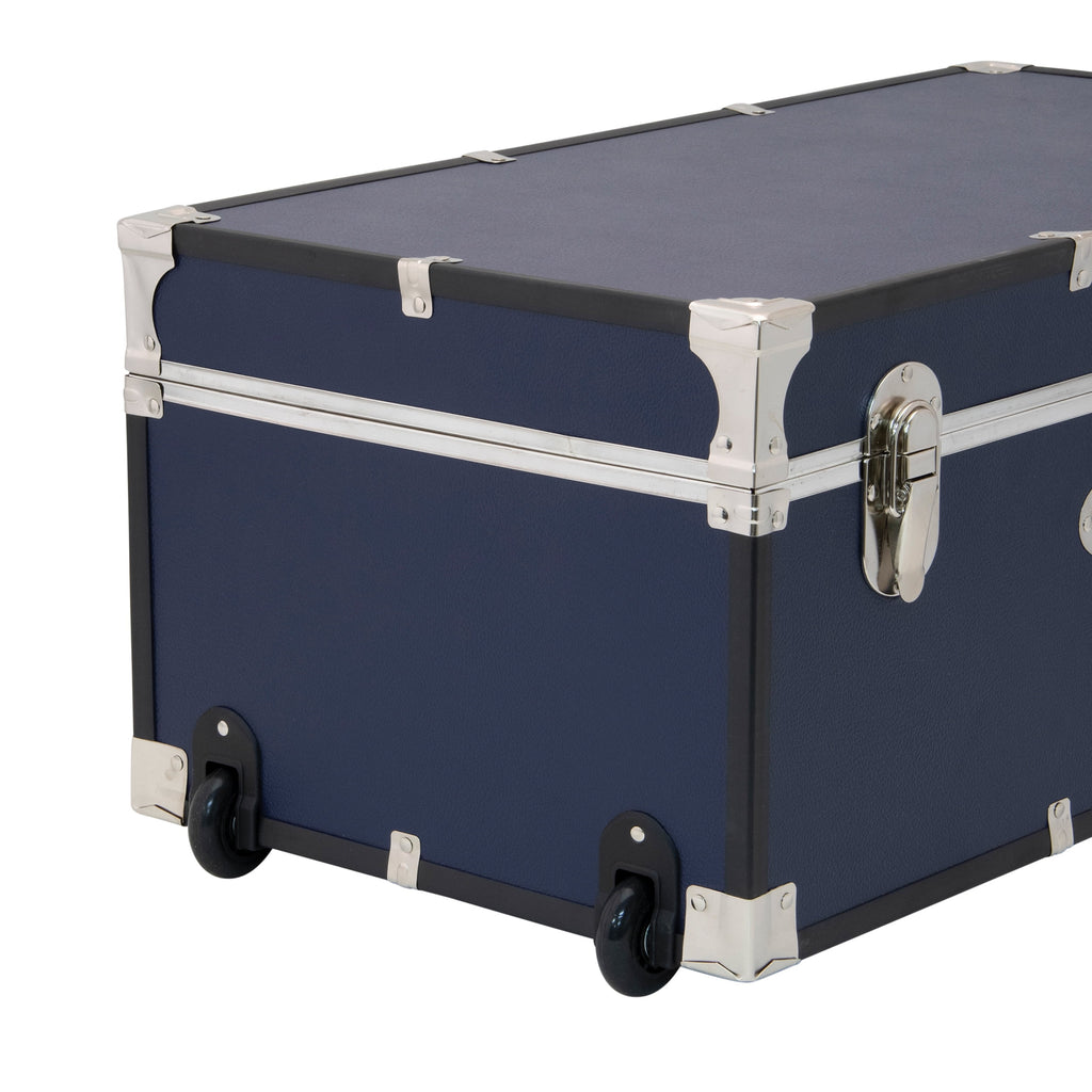 Seward Collegiate Collection Footlocker Trunk with Wheels