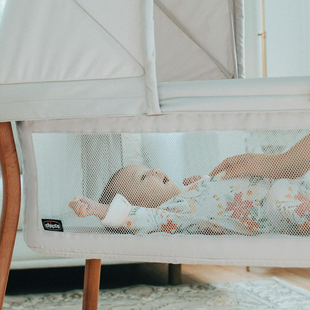 Chicco LullaGo Anywhere LE Portable Bedside Bassinet with Removable Canopy - Serene (Beige). New