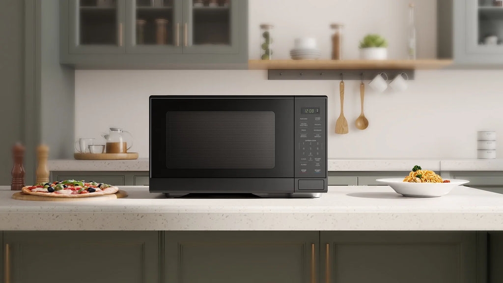 Mainstays 1.1 cu ft Microwave Oven in black