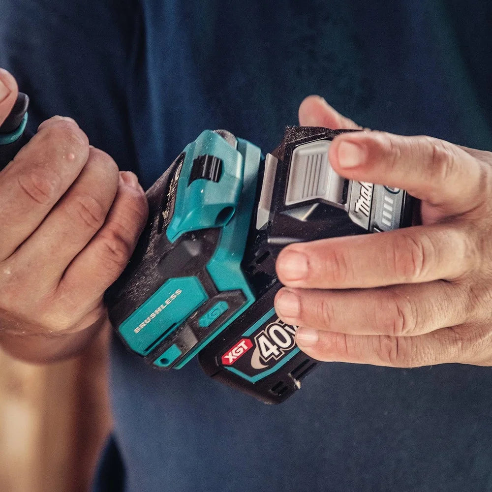 Makita 40V Brushless Power Tool Sett 2.5Ah, 2 Pack