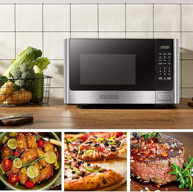 BLACK+DECKER 0.9 Cu.ft Countertop Microwave Oven in Stainless Steel