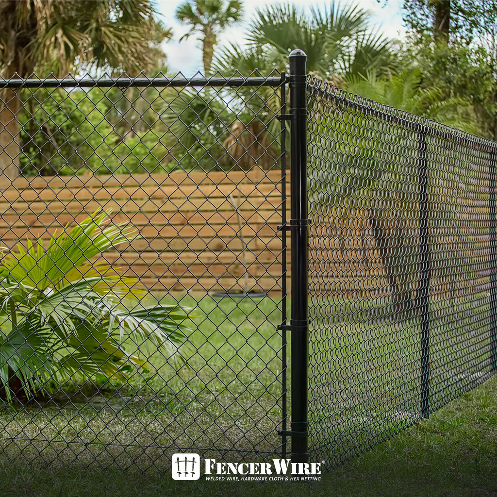 Fencer Wire 9 Gauge Black Vinyl Coated Galvanized Steel Chain Link Fence Fabric, Diamond Mesh Size 2-3/8 Inch, Galvanized&nbsp;Fencing Wire Roll for Garden and Animals Enclosure (6ft. x 50ft.)