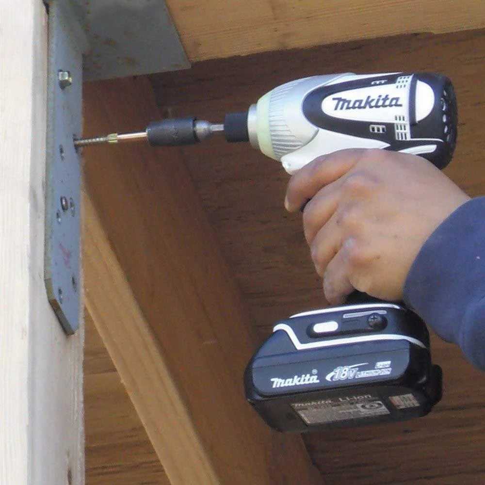 Makita LCT200W 18-Volt Compact Lithium-Ion Cordless Combo Kit, 2-Piece Discontinued by Manufacturer