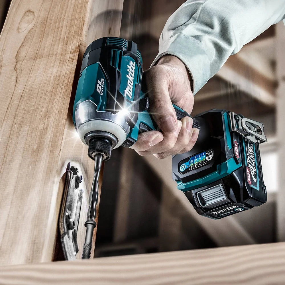 Makita 40V Brushless Power Tool Sett 2.5Ah, 2 Pack